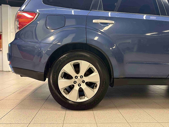 Subaru Forester 7 of 30