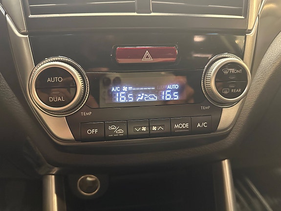 Subaru Forester 23 of 30