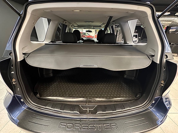 Subaru Forester 30 of 30