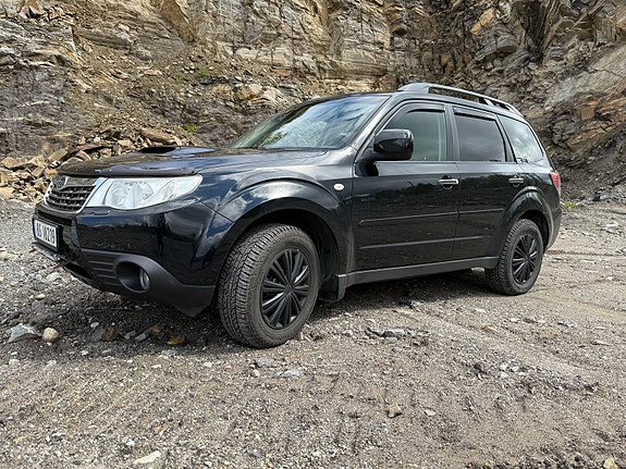 Subaru Forester 6 of 23