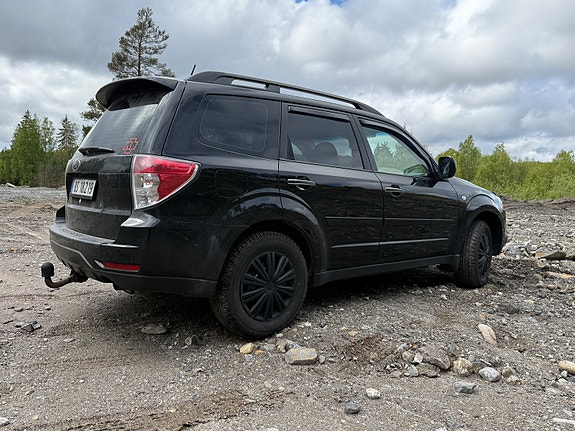 Subaru Forester 9 of 23