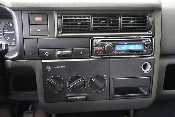 Volkswagen Transporter 20 of 30
