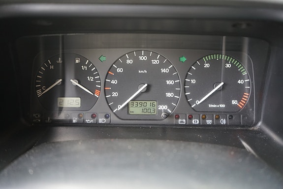 Volkswagen Transporter 18 of 30