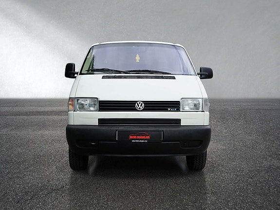 Volkswagen Transporter 2 of 30