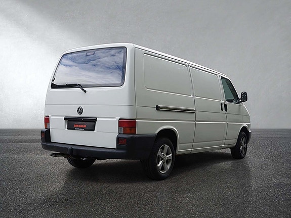 Volkswagen Transporter 8 of 30