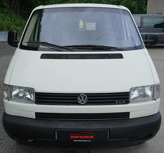Volkswagen Transporter 15 of 30