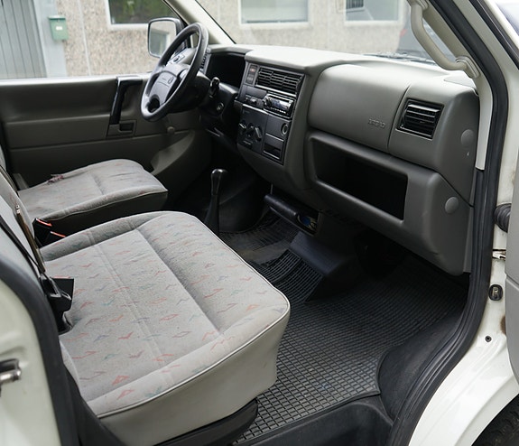 Volkswagen Transporter 27 of 30