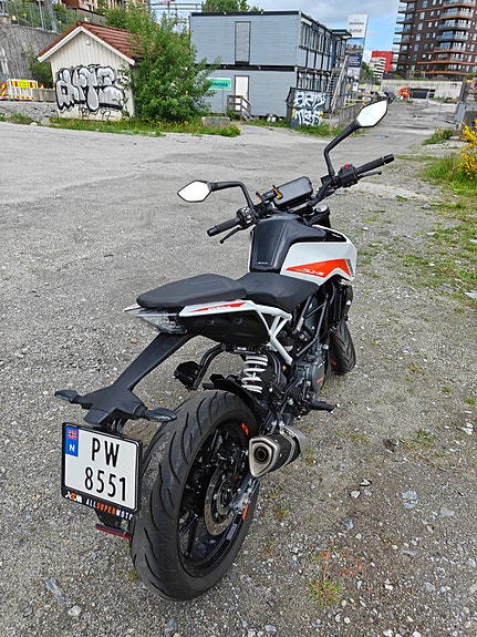KTM 390 Duke 5 of 5