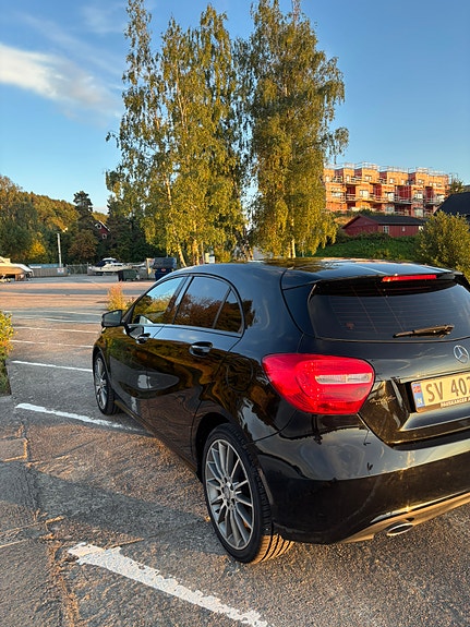 Mercedes-Benz A180 6 of 20