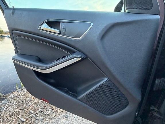 Mercedes-Benz A180 19 of 20