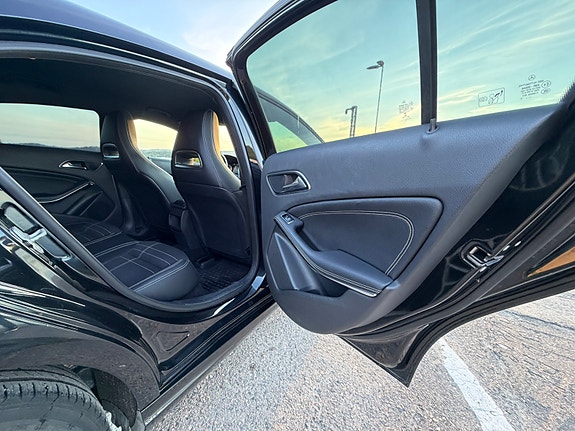 Mercedes-Benz A180 10 of 20