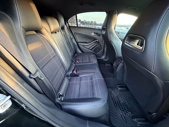 Mercedes-Benz A180 9 of 20