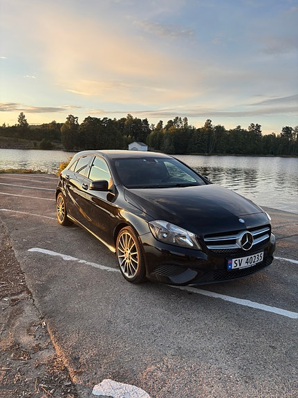 Mercedes-Benz A180 4 of 20