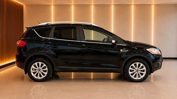 Ford Kuga 5 of 5