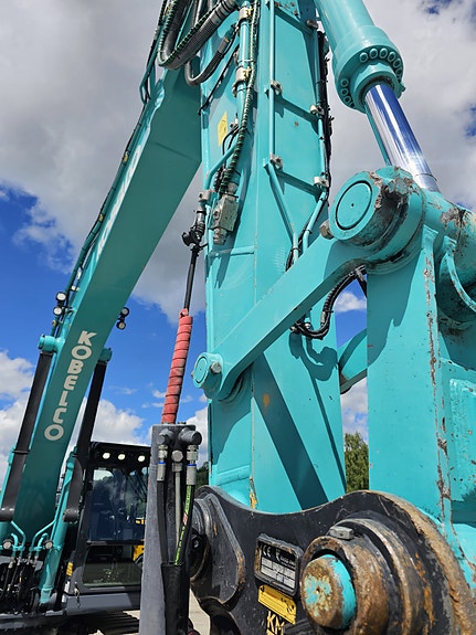 Kobelco SK 300 LC-11, Steg 5 Motor 20 of 30