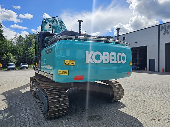 Kobelco SK 300 LC-11, Steg 5 Motor 8 of 30