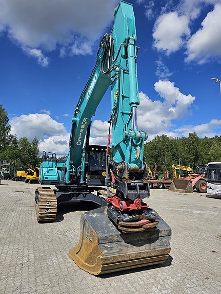 Kobelco SK 300 LC-11, Steg 5 Motor 18 of 30