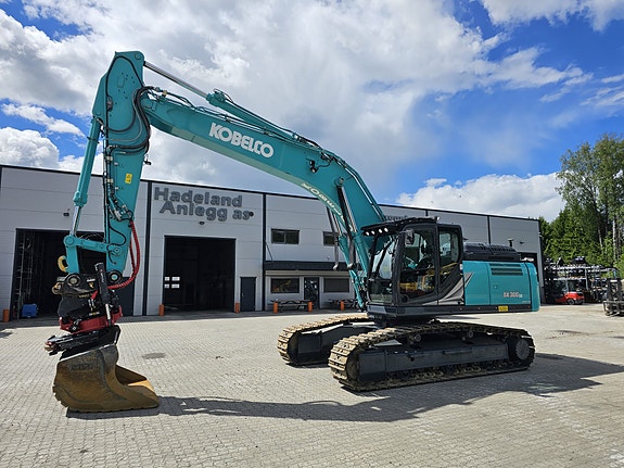 Kobelco SK 300 LC-11, Steg 5 Motor 14 of 30
