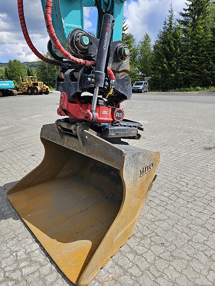 Kobelco SK 300 LC-11, Steg 5 Motor 26 of 30