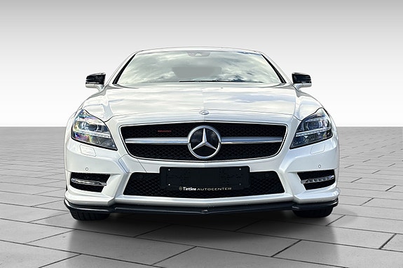 Mercedes-Benz CLS250 4 of 5