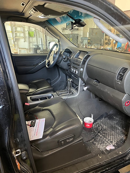 Nissan Navara 9 of 11