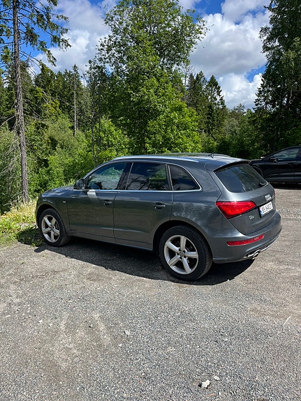 Audi Q5 5 of 17
