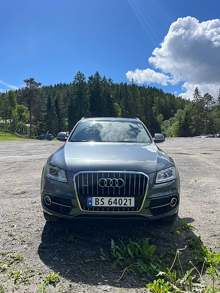Audi Q5 3 of 17