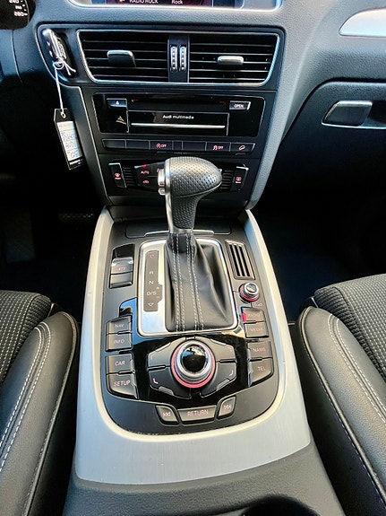 Audi Q5 11 of 17
