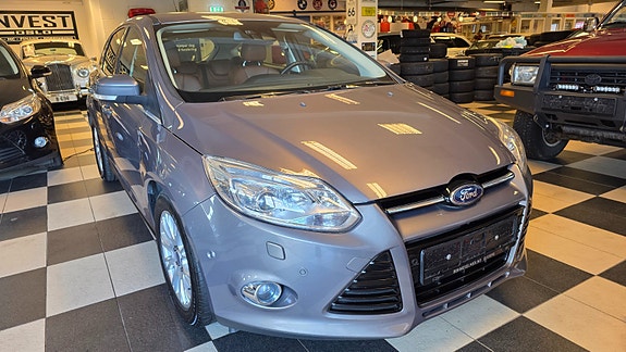 Ford Focus 3 of 5