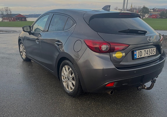 Mazda 3 3 of 11