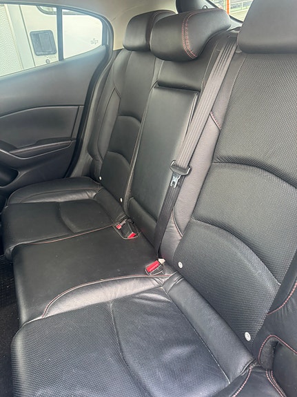 Mazda 3 8 of 11