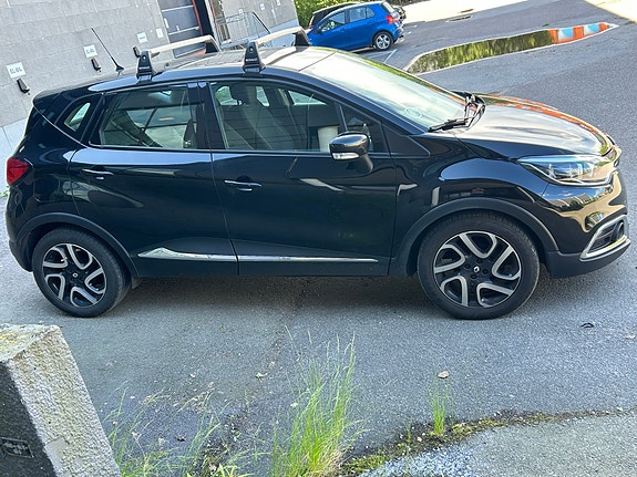 Renault Captur 6 of 24
