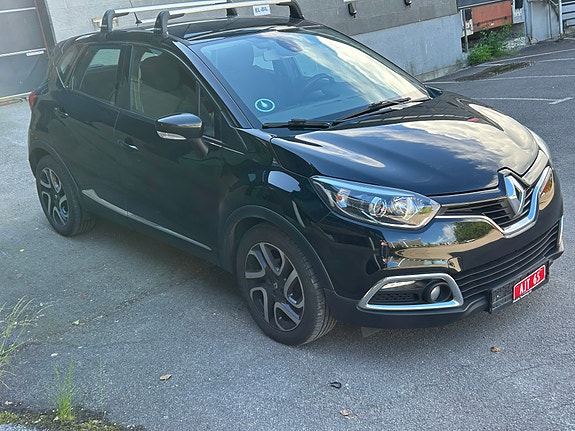 Renault Captur 4 of 5