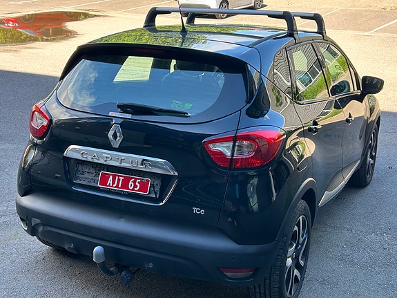 Renault Captur 8 of 24