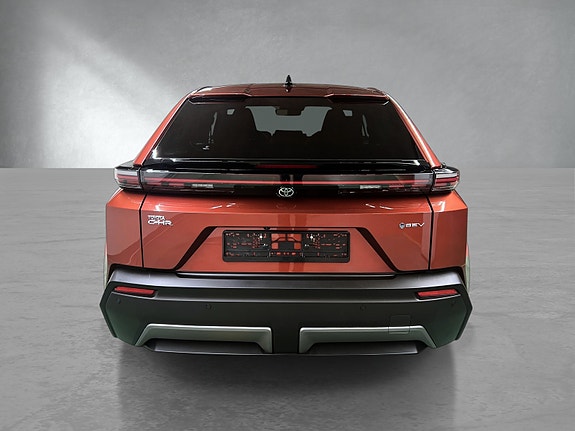 Toyota C-HR+ 4 of 27