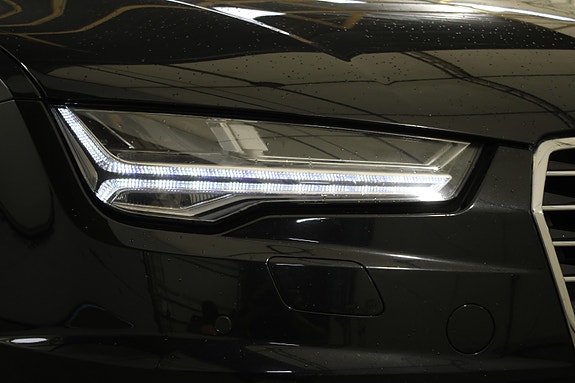 Audi A7 10 of 30