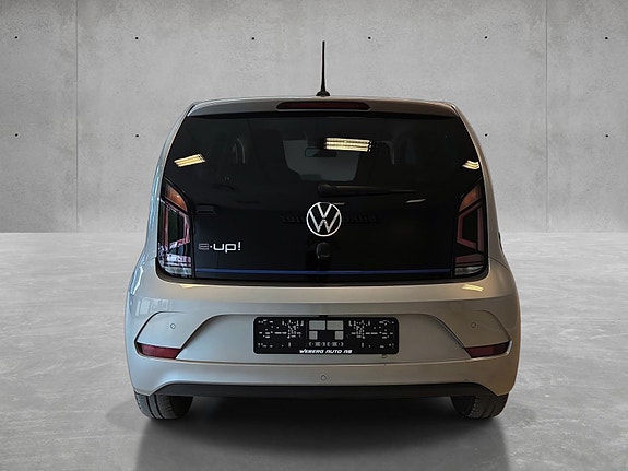 Volkswagen UP! 5 of 5