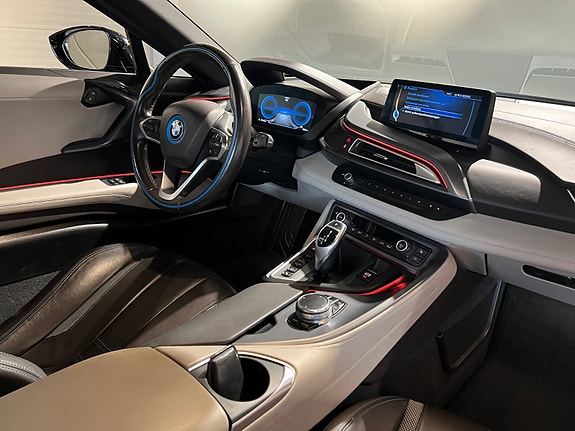 BMW i8 22 of 30