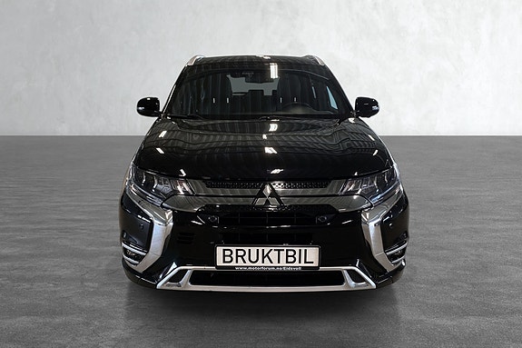 Denne fine Mitsubishi Outlander'en kan bli din for kun kr 1800,- pr mnd med 124.950,- i egenkapital. Løpetid 10 år.