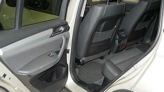BMW X3 27 of 30