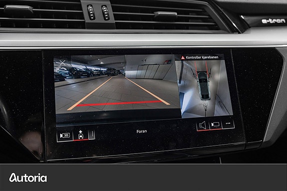 Audi e-tron Sportback 23 of 30