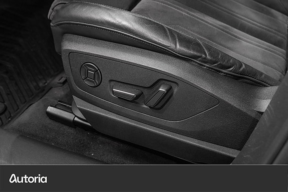 Audi e-tron Sportback 12 of 30