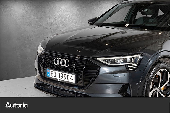Audi e-tron Sportback 5 of 30