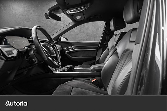 Audi e-tron Sportback 11 of 30