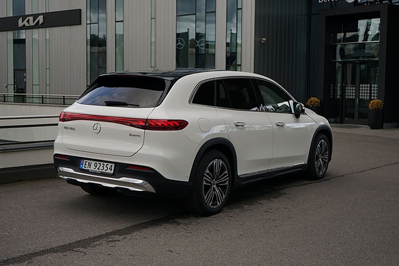 Mercedes-Benz EQS SUV 5 of 5