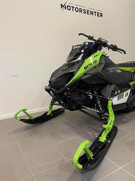 Arctic-cat ZR 858 8 of 9