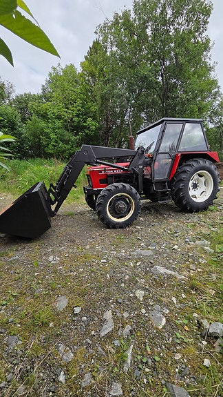 Zetor 6945 2 of 11