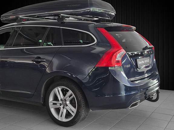 Volvo V60 11 of 30