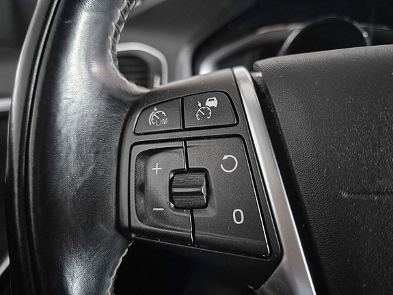 Volvo V60 19 of 30