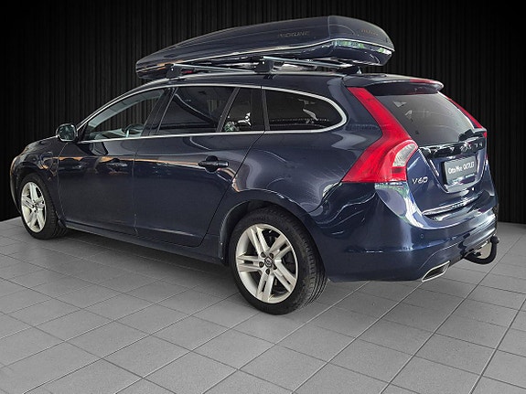 Volvo V60 8 of 30